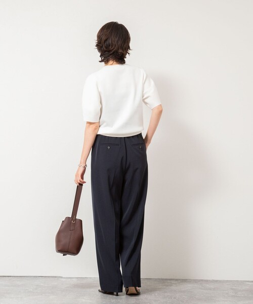 NOLLEY’S Sophi（ノーリーズソフィ）の「《手洗い可能》チュールフラワー付きフォルムプルオーバーニット（ニット/セーター・レディース・ブラック/ホワイト・38）」の12枚目の写真