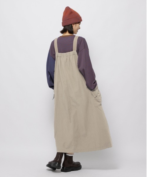 niko and（ニコアンド）の「ポケットZIPジャンパースカート