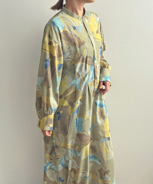 LHELBIE（レルビエ）の「ラフペイントワンピース（ワンピース・レディース・グレイッシュベージュ/ブラック/イエロー・M）」の12枚目の写真