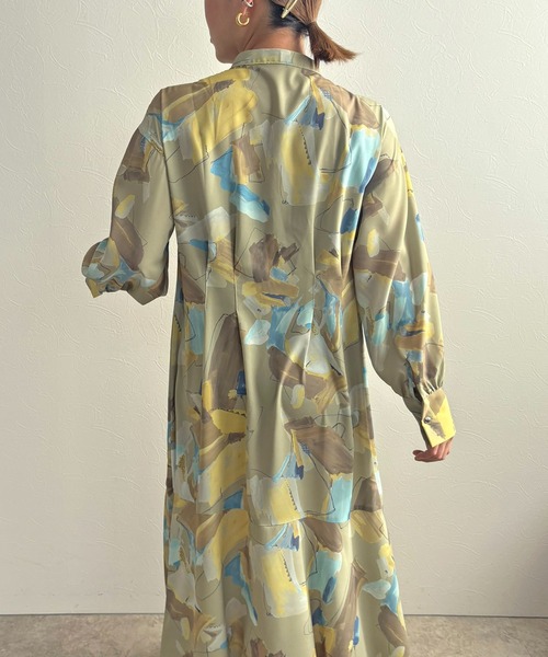 LHELBIE（レルビエ）の「ラフペイントワンピース（ワンピース・レディース・グレイッシュベージュ/ブラック/イエロー・M）」の13枚目の写真