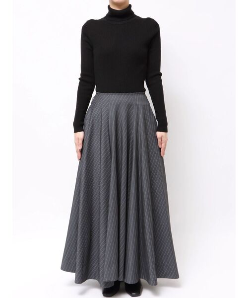 OUNNOUN（オウンノウン）の「【OUNNOUN】サーキュラーフレアボリュームスカート（スカート・レディース・ラベンダー/チャコールグレー/ブラウン・MEDIUM/SMALL）」の14枚目の写真