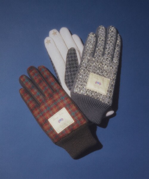 Ray BEAMS（レイビームス）の「MOON ジャージー グローブ 25AW（手袋・レディース・ダークブラウン/ライトグレー/グレー・ONE SIZE）」の4枚目の写真