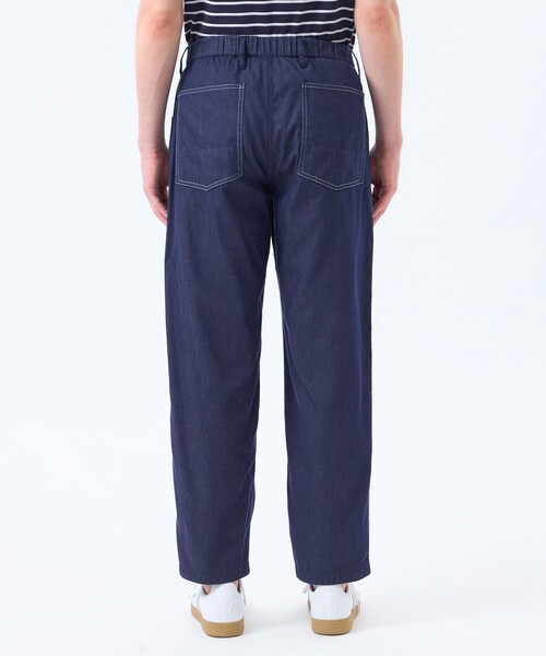 MACKINTOSH PHILOSOPHY（ﾏｯｷﾝﾄｯｼｭ ﾌｨﾛｿﾌｨｰ）の「イージーパンツ ライトデニム（デニムパンツ・メンズ・ネイビー・40/38）」の6枚目の写真