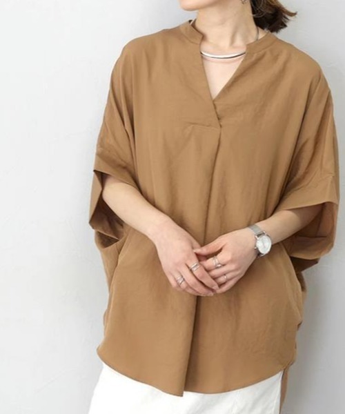 cammie(キャミー)の「キーネックドルマンスリーブシャツ(シャツ/ブラウス・レディース・ブラック/カーキ/ベージュ/ホワイト・FREE)」の3枚目の写真