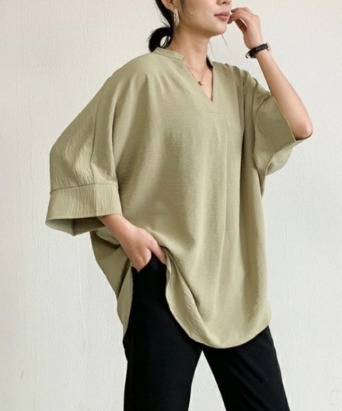 cammie(キャミー)の「キーネックドルマンスリーブシャツ(シャツ/ブラウス・レディース・ブラック/カーキ/ベージュ/ホワイト・FREE)」の20枚目の写真