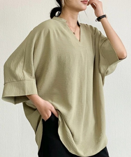 cammie(キャミー)の「キーネックドルマンスリーブシャツ(シャツ/ブラウス・レディース・ブラック/カーキ/ベージュ/ホワイト・FREE)」の22枚目の写真