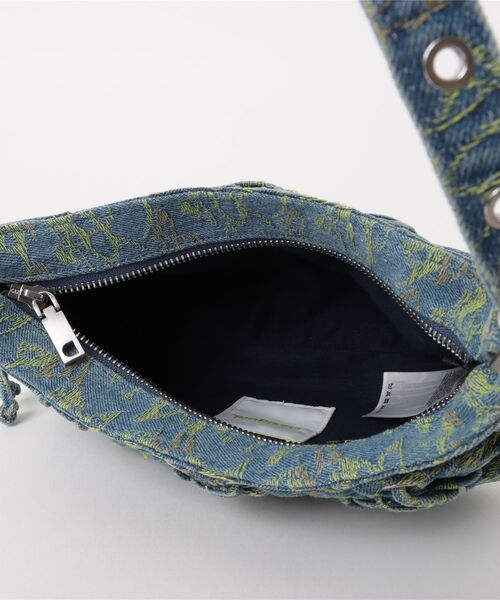 Desigual(デシグアル)の「デニムコルセットミディアムバッグ リボンディテール ショルダー(ハンドバッグ・レディース・ブルー・FREE)」の4枚目の写真