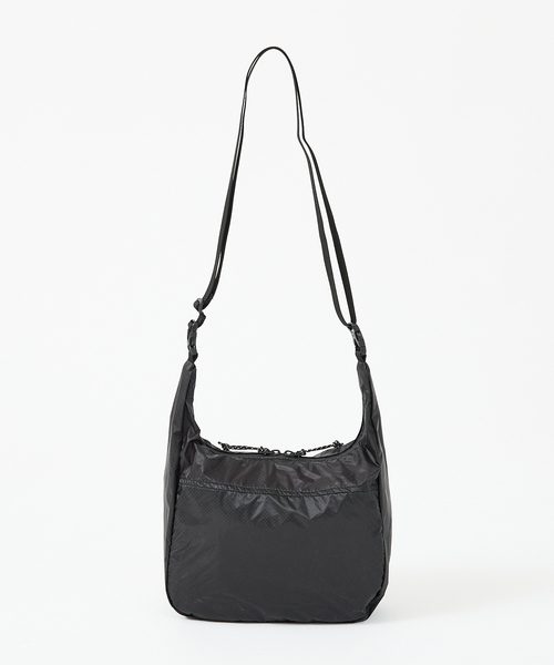 WILD THINGS（ワイルドシングス）の「【WILD THINGS/ワイルドシングス】2WAYナイロンショルダーL/BAG/ユニセックス【WEB限定】（ショルダーバッグ・メンズ・ブラック/グリーン/パープル/ブルー・フリー）」の7枚目の写真