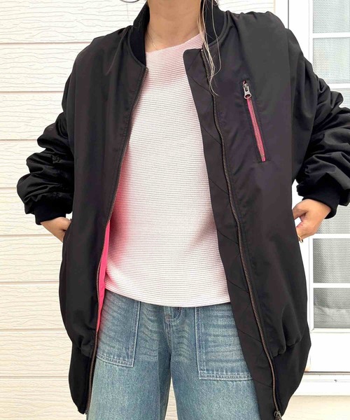 Q（キュー）の「MA-1 ギャザーブルゾン（MA-1・レディース・グレイッシュベージュ/ブラック・MEDIUM）」の6枚目の写真