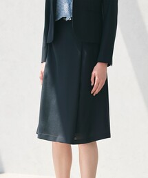 Paul Stuart ネイビー フレアスカート 美品 Paul Stuart フレアスカート 幾何学柄 ひざ丈 プリーツ 総
