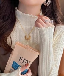 Beststore（ベストストア）の「秋冬長袖　ハイネックニット  フリル襟（ニット/セーター）」