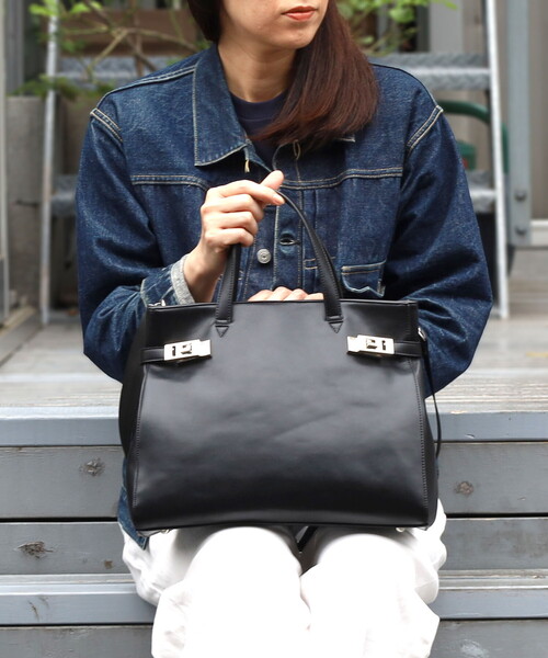 SMIR NASLI(サミールナスリ)の「W金具付き2WAYトートバッグ/A4対応(トートバッグ・レディース・ブラック/ベージュ・FREE)」の22枚目の写真