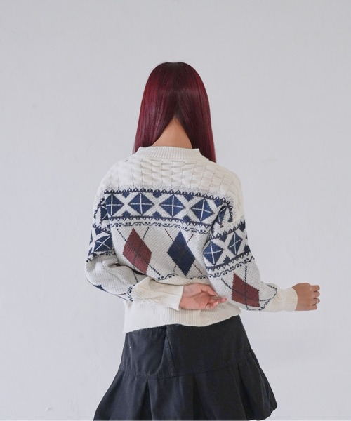 Uenui(ウニュイ)の「【 cunii 】 nordic knit cardigan(カーディガン/ボレロ・レディース・ベージュ系/ネイビー・FREE)」の22枚目の写真