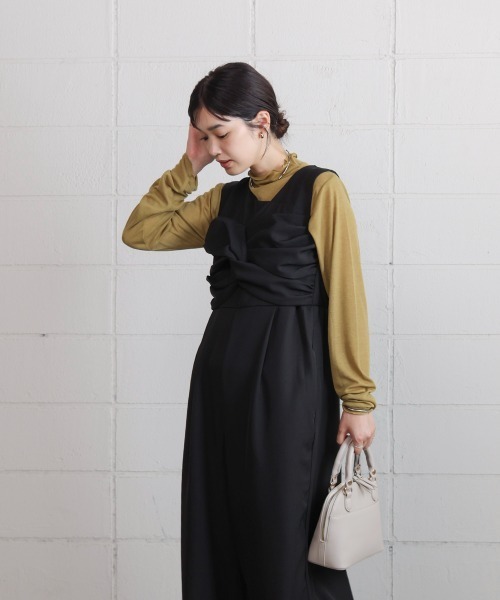 Bou Jeloud（ブージュルード）の「ベアツイストオールインワン（つなぎ/オールインワン・レディース・ブラック/グレイッシュベージュ・38）」の6枚目の写真