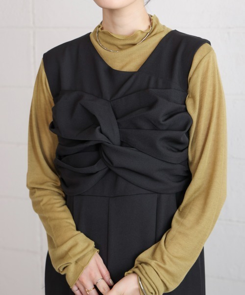 Bou Jeloud（ブージュルード）の「ベアツイストオールインワン（つなぎ/オールインワン・レディース・ブラック/グレイッシュベージュ・38）」の12枚目の写真