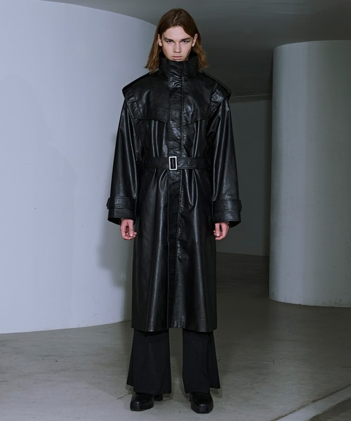 ハイネック合皮ロングコート（トレンチコート）｜Ellno Loset（エルノ