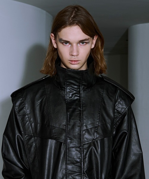 Ellno Loset（エルノロゼット）の「ハイネック合皮ロングコート（トレンチコート・メンズ・ブラック・SMALL/MEDIUM/LARGE）」の21枚目の写真