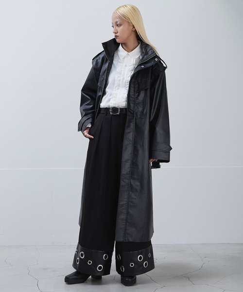 Ellno Loset（エルノロゼット）の「ハイネック合皮ロングコート（トレンチコート・メンズ・ブラック・SMALL/MEDIUM/LARGE）」の9枚目の写真