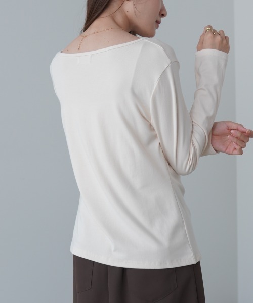 Bab(バブ)の「センターシャーリングカットソー(Tシャツ/カットソー・レディース・チャコールグレー/ブラック/アイボリー・FREE)」の14枚目の写真