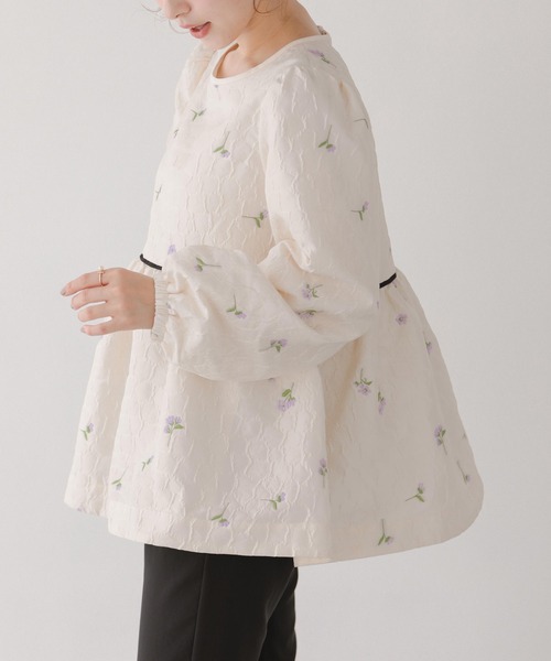 フラワージャガードペプラムトップス（その他トップス）｜Fit more