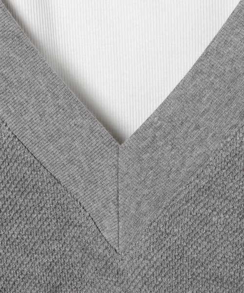 HEREIAM（ヘレイアム）の「【HEREIAM】タンクがセットでお得/オフショルレイヤードプルオーバー（Tシャツ/カットソー・レディース・ブラック/オフホワイト/杢グレー・FREE）」の21枚目の写真