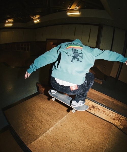 ELEMENT（エレメント）の「ELEMENT メンズ RASTAMAN HOOD パーカー 【2025年秋冬モデル】/エレメント裏起毛バックプリントプルオーバーパーカー・フーディー（パーカー・メンズ・ブラック/グリーン系その他/ホワイト系その他・X-LARGE/LARGE/MEDIUM）」の16枚目の写真