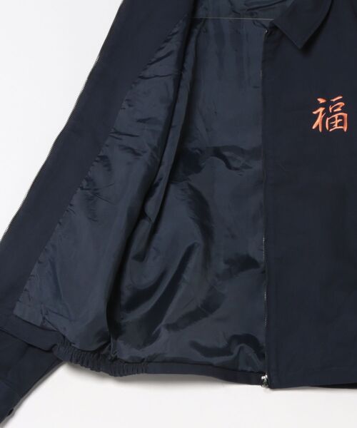 ８(eight)（エイト）の「スーベニアジャケット（ブルゾン・メンズ・ブラック/アイボリー/ネイビー・MEDIUM/X-LARGE/LARGE）」の5枚目の写真