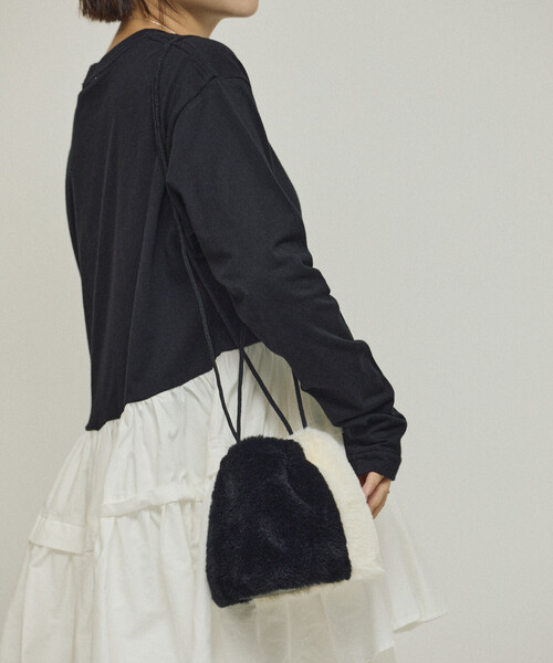 Firsthand（ファーストハンド）の「Firsthand/ファーストハンド フェイクファー ミニ キンチャクバッグ（ショルダーバッグ・レディース・ブラック/グレー/レオパード・ONE SIZE）」の2枚目の写真