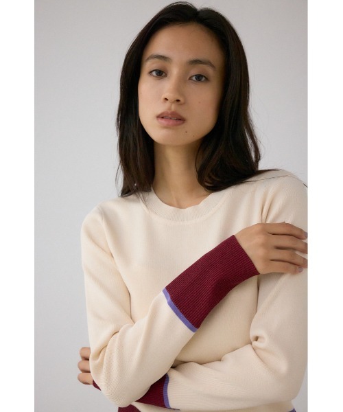 AZUL by moussy(アズールバイマウジー)の「ラメバイカラーニットトップス(ニット/セーター・レディース・ブラック系その他/グレー系その他/ホワイト系その他・FREE)」の5枚目の写真