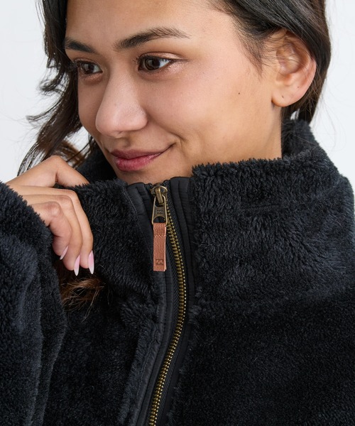 BILLABONG（ビラボン）の「BILLABONG レディース FUR STAND WAVE LIGHT ジャケット 【2025年秋冬モデル】 @autumn/ビラボンルーズシルエットバックウェーブアイコンファーボアジップアップジャケット（ブルゾン・レディース・アイボリー/ブラック/ブルー系その他・LARGE/MEDIUM）」の9枚目の写真