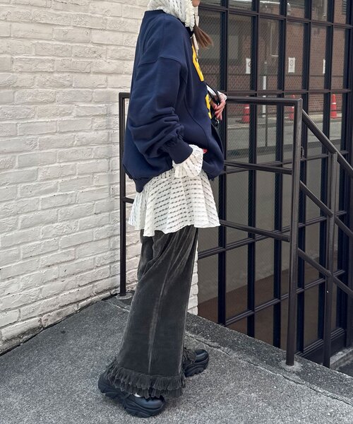 CIAOPANIC（チャオパニック）の「スキッパーカレッジBIGスウェット（スウェット・レディース・ネイビー/ライトグレー/グレー/ピンク・ONE SIZE）」の22枚目の写真