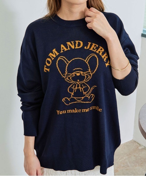 SILVER BULLET(シルバーバレット)の「『TOM&JERRY/トムアンドジェリー』ジャガード長袖ニット(ニット/セーター・レディース・スミクロ/ネイビー/オフホワイト/グレイッシュベージュ・LL/M/L)」の4枚目の写真