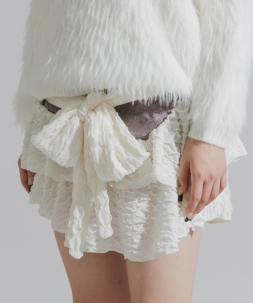 Chick（チック）の「Tiered Mini Skirt with Waist Tie Belt and Ruffled Lace / 腰巻きベルト付き フリルレース ティアードミニスカート（スカート・レディース・ホワイト・FREE）」の12枚目の写真