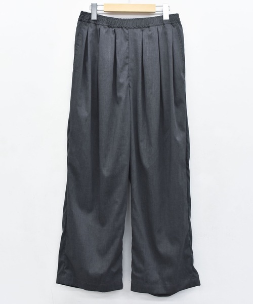 STOF（ストフ）の「TRIPLE TUCK LINEN PANTS（その他パンツ・メンズ・チャコール/レッド/ブルー・S/M）」の13枚目の写真