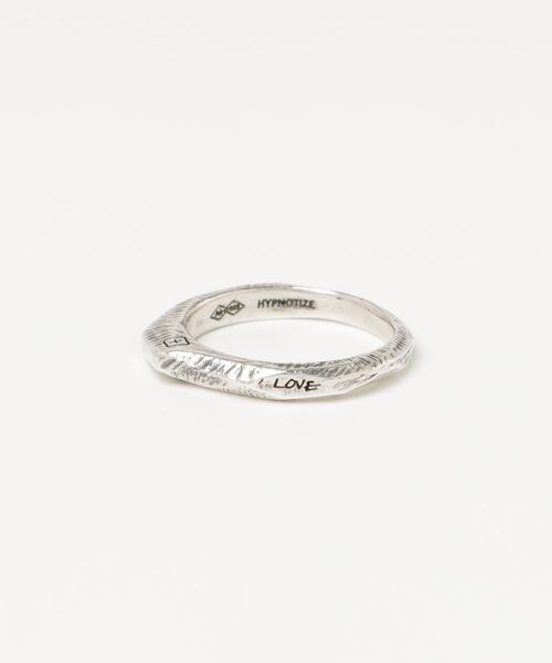 HYPNOTIZE（ヒプノタイズ）の「HYPNOTIZE／ヒプノタイズ/TATTOO RING＿Ver01（LOVE)（リング・レディース・シルバー・9）」の3枚目の写真