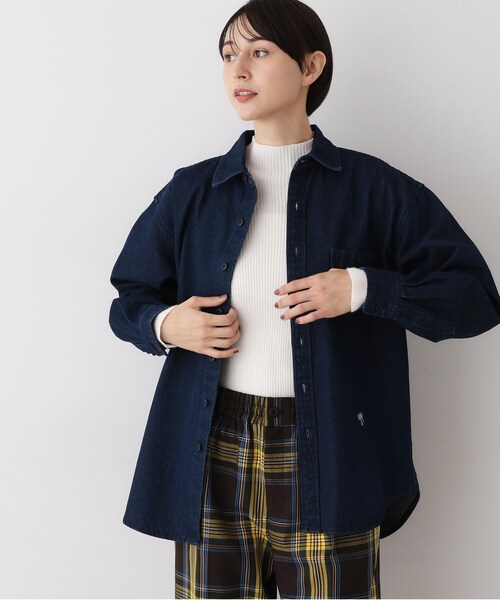 Dessin（デッサン）の「【ユニセックス/洗える】10OZコットンデニムシャツ（シャツ/ブラウス・レディース・ネイビー/ブルー・01/02/03/04/05）」の4枚目の写真