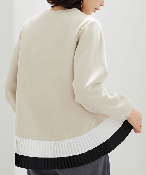 BELLUNA PLUS(ベルーナ)の「裾配色プリーツデザインプルオーバー(Tシャツ/カットソー・レディース・ブルー/ベージュ・LARGE/X-LARGE/MEDIUM)」の14枚目の写真