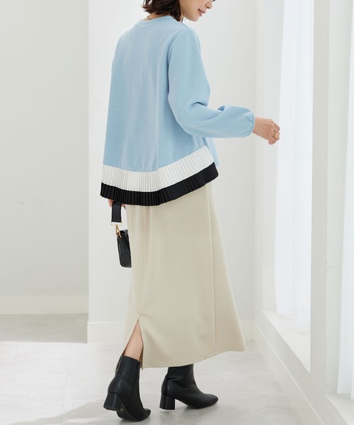 BELLUNA PLUS(ベルーナ)の「裾配色プリーツデザインプルオーバー(Tシャツ/カットソー・レディース・ブルー/ベージュ・LARGE/X-LARGE/MEDIUM)」の5枚目の写真