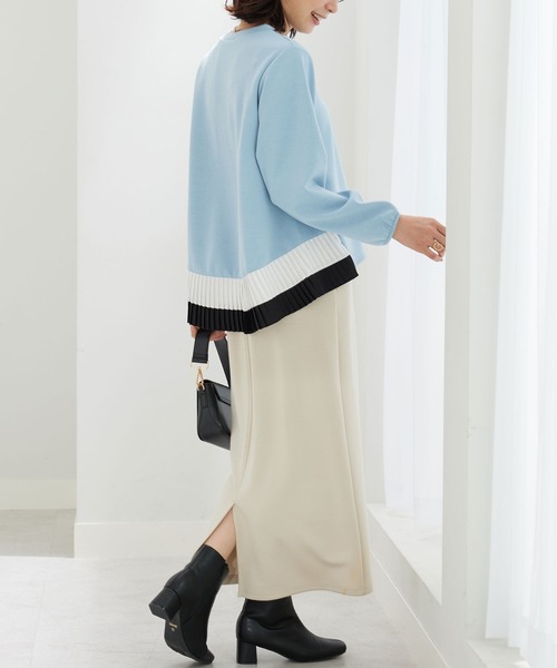 BELLUNA PLUS(ベルーナ)の「裾配色プリーツデザインプルオーバー(Tシャツ/カットソー・レディース・ブルー/ベージュ・LARGE/X-LARGE/MEDIUM)」の6枚目の写真