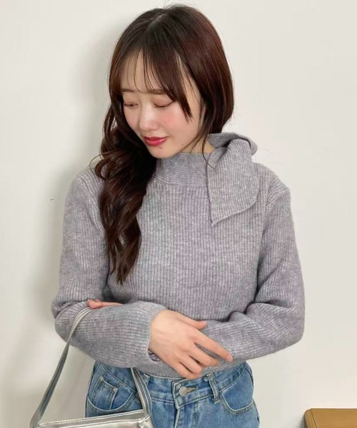 mebole(メボレ)の「タイ付き ハーフタートルネックニットセーター(ニット/セーター・レディース・ホワイト/グレー・FREE)」の9枚目の写真