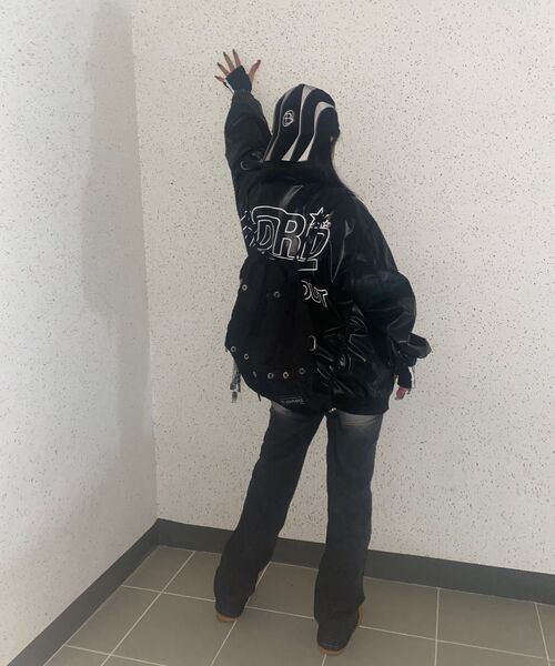 BLACKPURPLE（ブラックパープル）の「Blade cap-black&silver（キャップ・メンズ・ブラック×シルバー・ONE SIZE）」の10枚目の写真