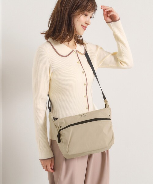 ITS'DEMO（イッツデモ）の「【撥水／7ポケット】リップストップショルダー（ショルダーバッグ・レディース・ブルー/ベージュ/ダークグレー/ブラック・00）」の9枚目の写真