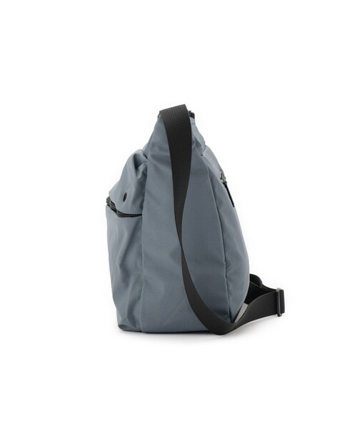 ITS'DEMO（イッツデモ）の「【撥水／7ポケット】リップストップショルダー（ショルダーバッグ・レディース・ブルー/ベージュ/ダークグレー/ブラック・00）」の17枚目の写真