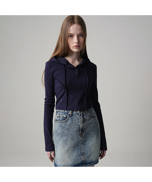 AVANDRESS(アバンドレス )の「Sasha Triple Hood - 4COL(パーカー・レディース・ブラック/ネイビー/ライトカーキ・MEDIUM/SMALL)」の3枚目の写真