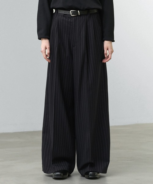 CALLNE(カルネ)の「【CALLNE】2Tuck Baggy Slacks / 2タックバギースラックス(スラックス・メンズ・ブラック系/ブラック・M/L)」の1枚目の写真