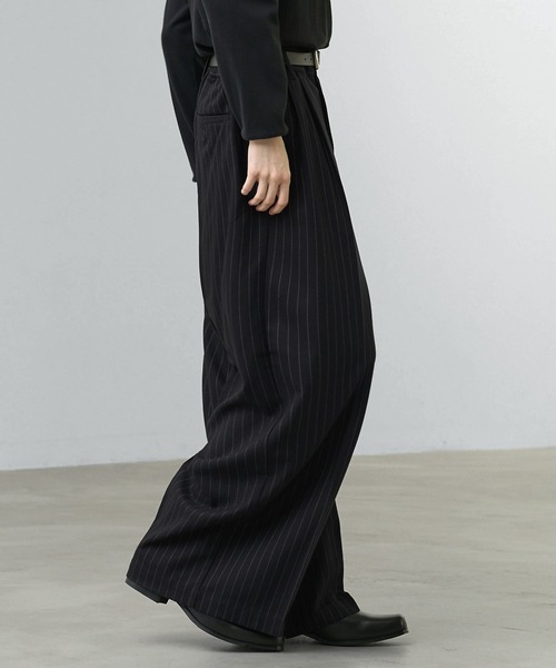 CALLNE(カルネ)の「【CALLNE】2Tuck Baggy Slacks / 2タックバギースラックス(スラックス・メンズ・ブラック系/ブラック・M/L)」の11枚目の写真