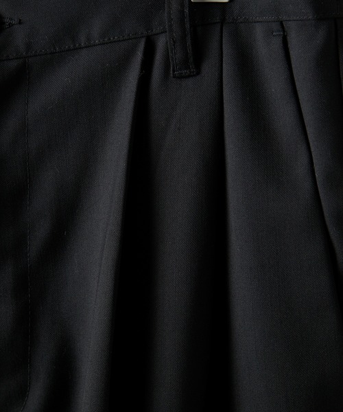 CALLNE(カルネ)の「【CALLNE】2Tuck Baggy Slacks / 2タックバギースラックス(スラックス・メンズ・ブラック系/ブラック・M/L)」の17枚目の写真