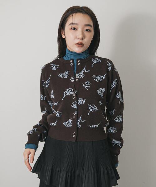 セール】『洗濯可』ジャガードフラワーコンパクトニットカーディガン