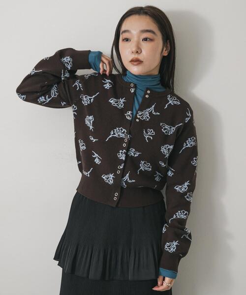 SENSE OF PLACE by URBAN RESEARCH（センスオブプレイスバイアーバンリサーチ）の「『洗濯可』ジャガードフラワーコンパクトニットカーディガン（カーディガン/ボレロ・レディース・ブラウン系その他/ホワイト系その他/ブルー系その他・ONE）」の14枚目の写真