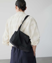 STANDARD SUPPLY（スタンダードサプライ）の「【ECモール限定】スタンダードサプライ   SHRINK NYLON シュリンクナイロン   TRIANGLE SHOULDER トライアングルショルダー（ショルダーバッグ）」
